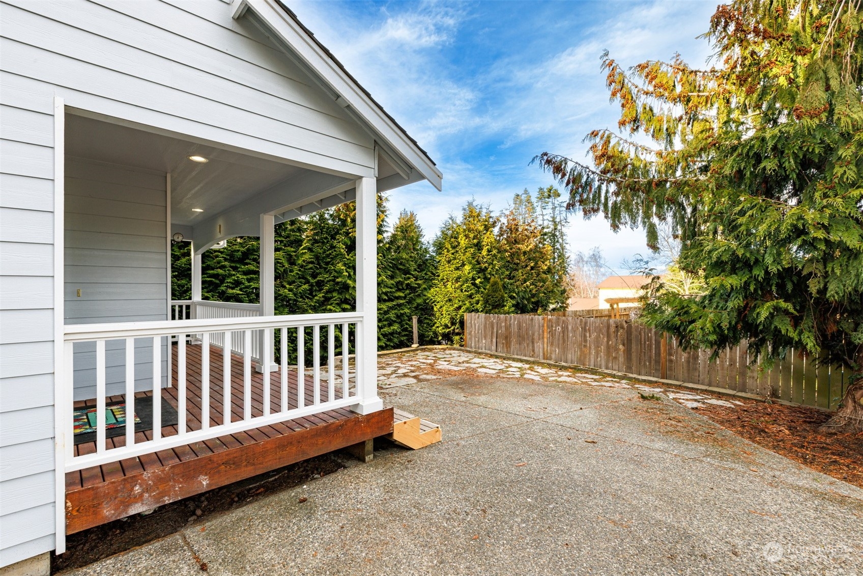 2529 Northwoods Loop Road Mount Vernon, WA 98273 - Photo 6 of 37 Gallery Image 6