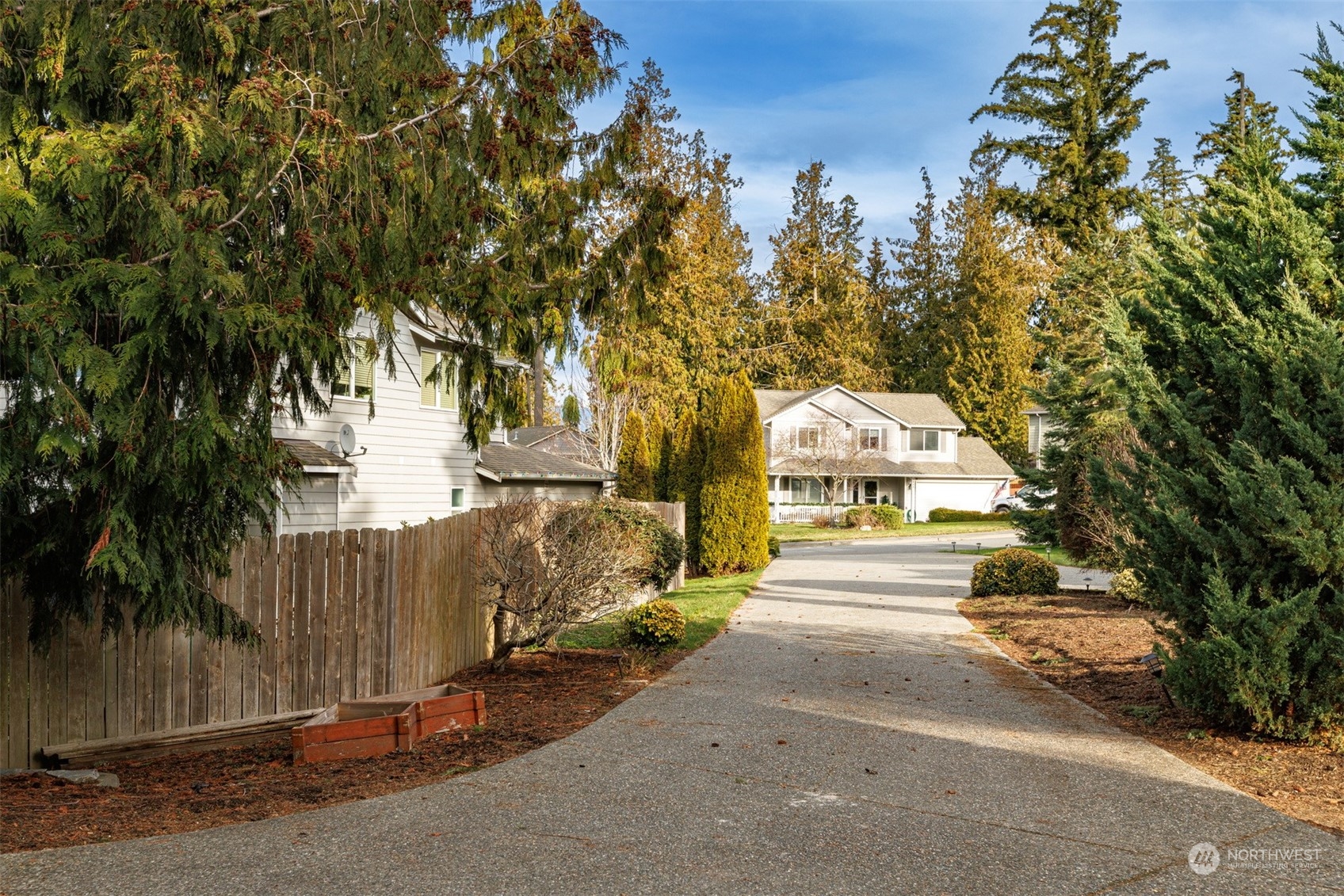 2529 Northwoods Loop Road Mount Vernon, WA 98273 - Photo 9 of 37 Gallery Image 9
