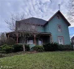 $79,900 | 323 West Liberty Street, Hubbard, OH 44425