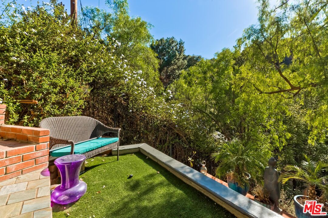 4221 Vanetta Drive Studio City, CA 91604 - Photo 20 of 41