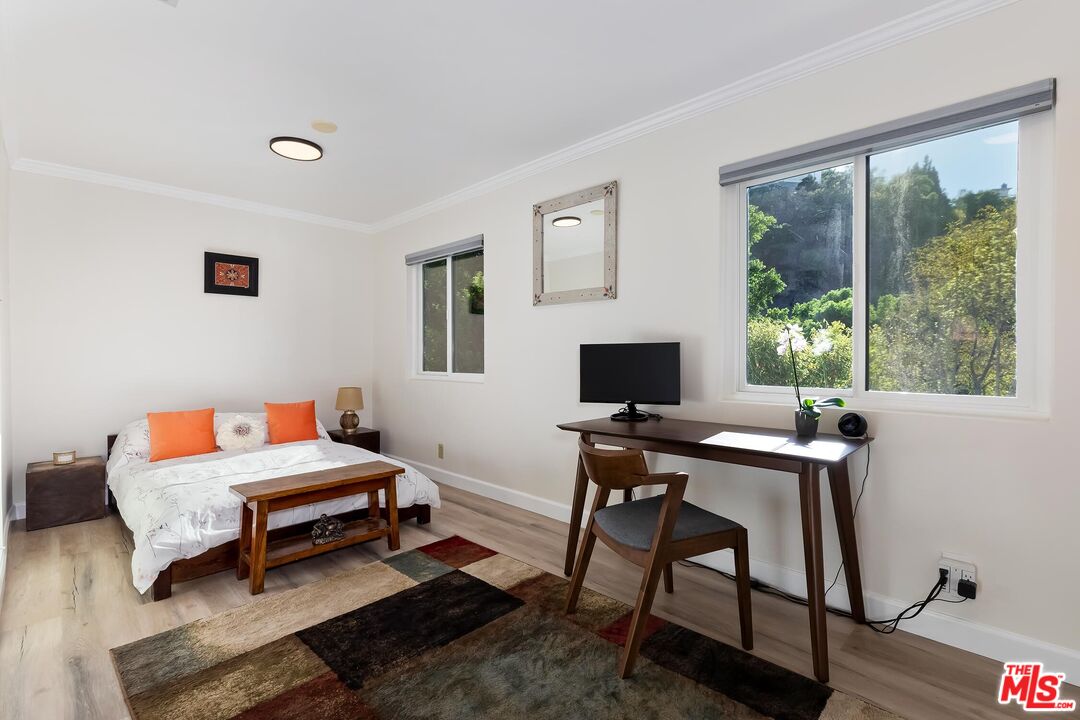 4221 Vanetta Drive Studio City, CA 91604 - Photo 25 of 41