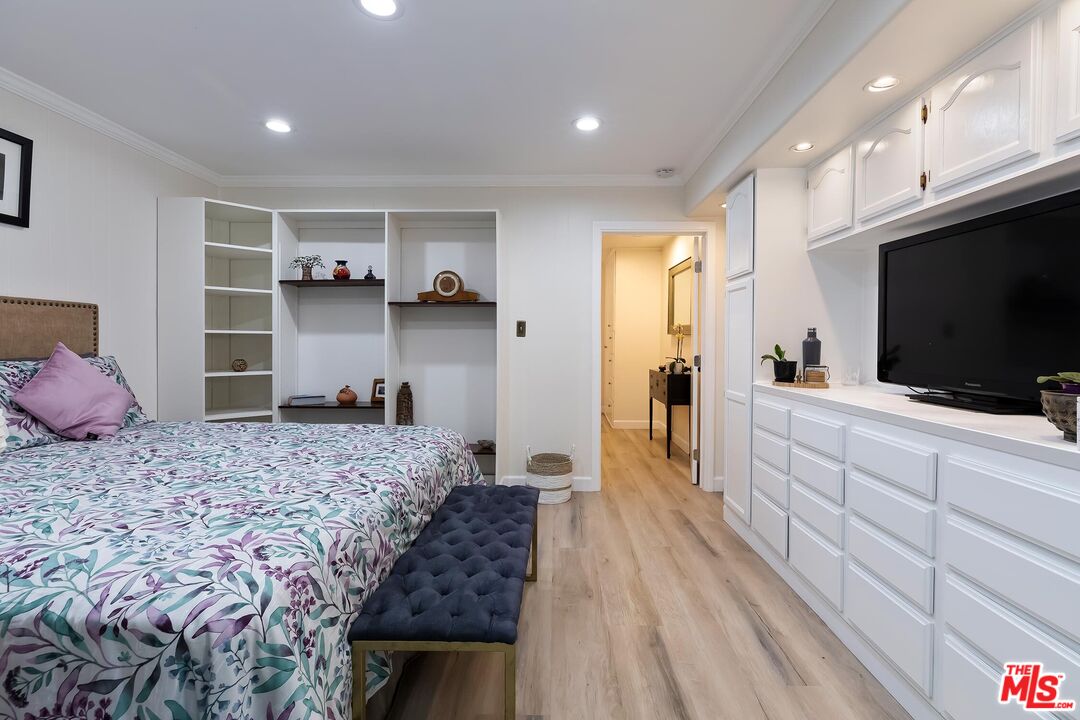 4221 Vanetta Drive Studio City, CA 91604 - Photo 27 of 41