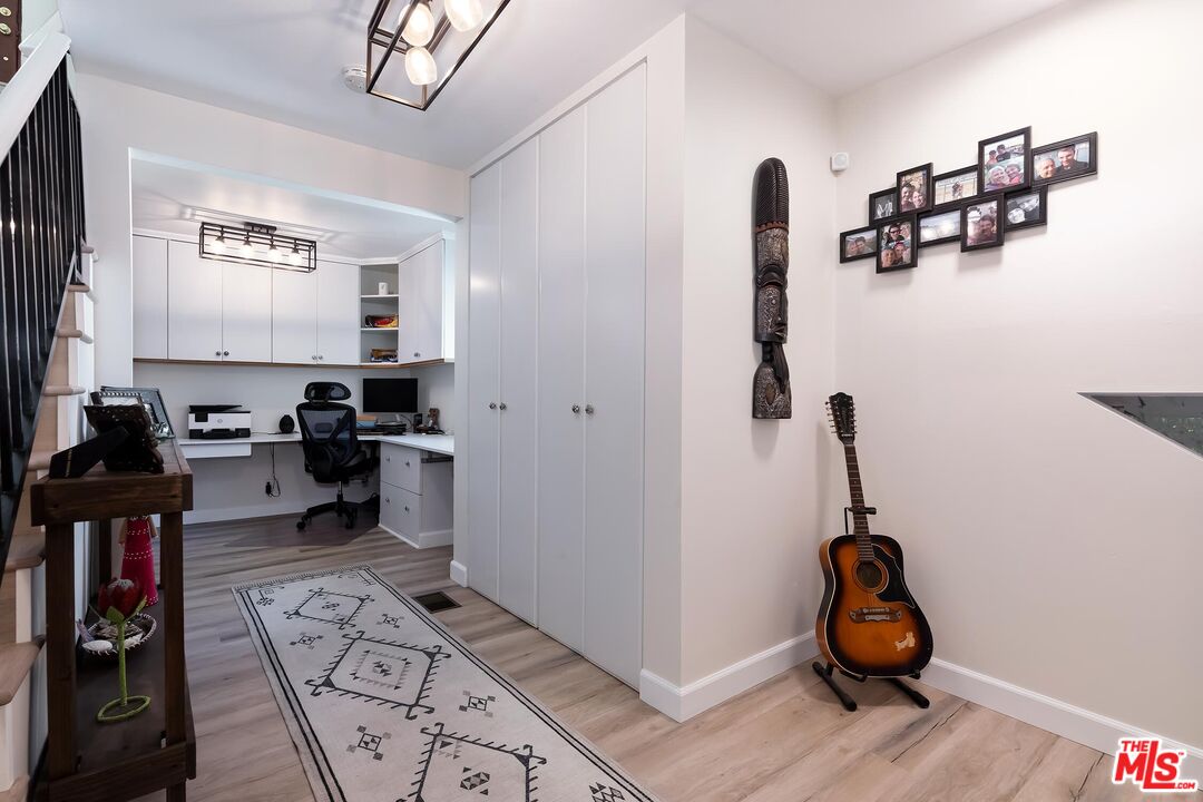 4221 Vanetta Drive Studio City, CA 91604 - Photo 30 of 41