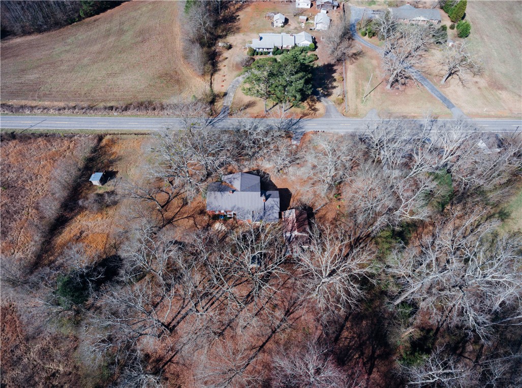 1423 Trail Road Belton, SC 29627 - Photo 17 of 24