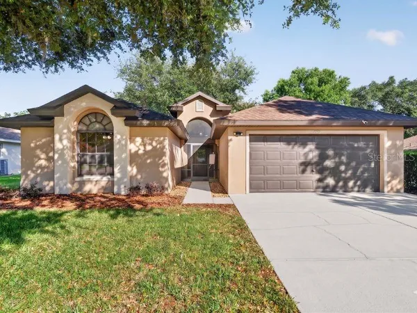 $339,900 | 4943 Treasure Cay Road, Tavares, FL 32778