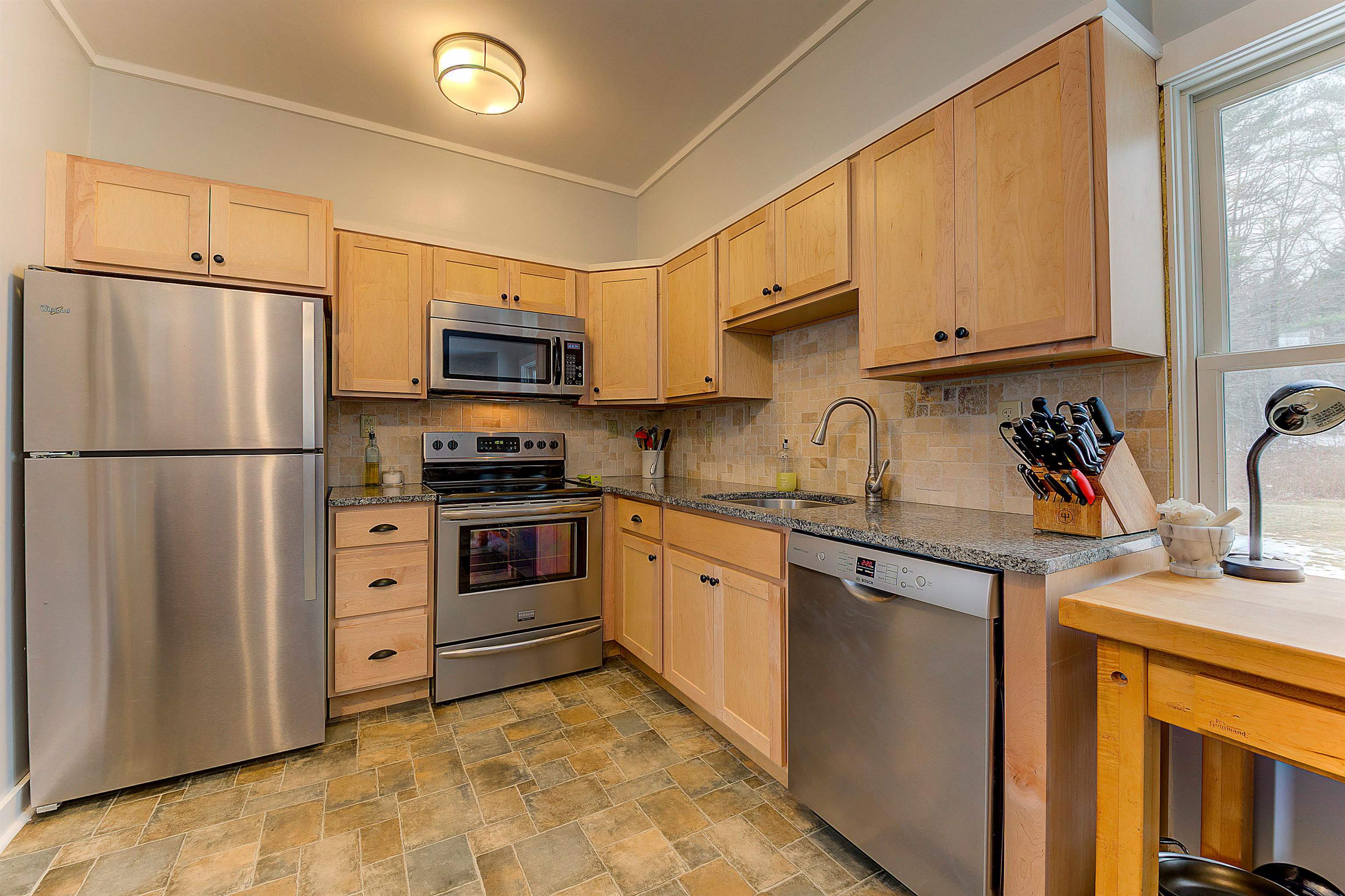 2233 Village Road Madison, NH 03849 - Photo 10 of 36