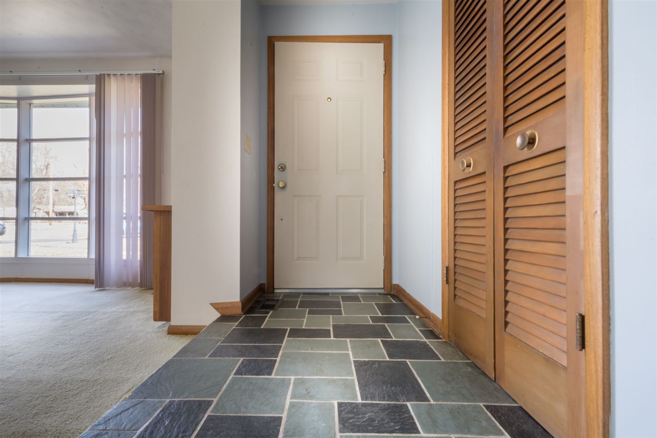4777 Reed Road Fort Wayne, IN 46835 - Photo 3 of 29 Gallery Image 3