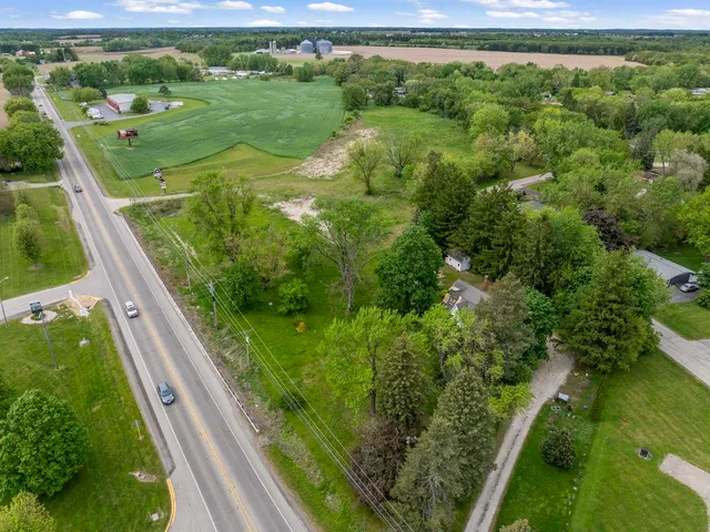 $650,000 | 3702 North Richmond Road, Johnsburg, IL 60051