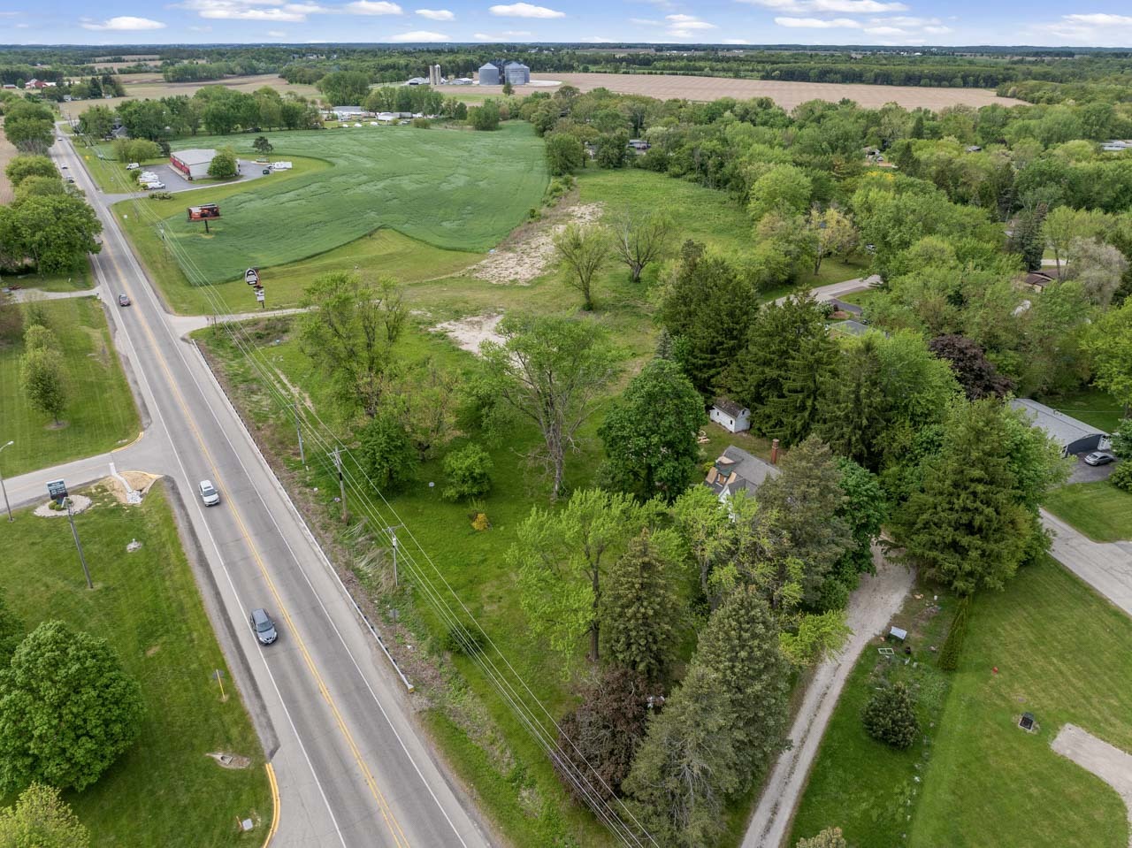 3702 North Richmond Road Johnsburg, IL 60051 - Photo 6 of 6 a view of a garden from a balcony