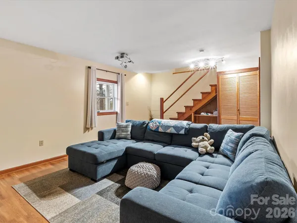 $649,000 | 26 Morrow Drive, Fairview, NC 28730