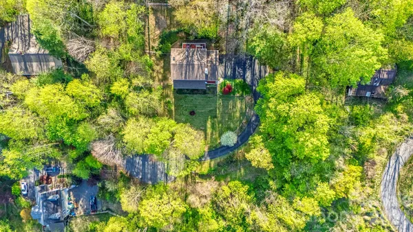 $649,000 | 26 Morrow Drive, Fairview, NC 28730