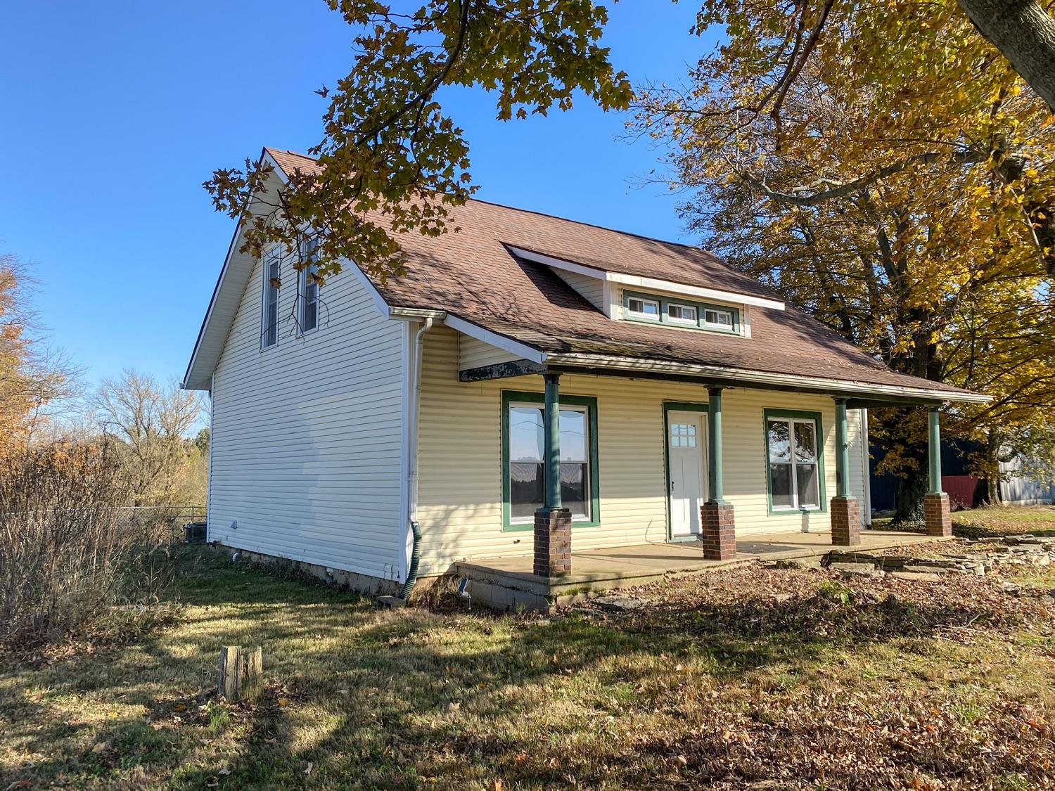 457 Caledonia Road Vevay, IN 47043 - Photo 4 of 55