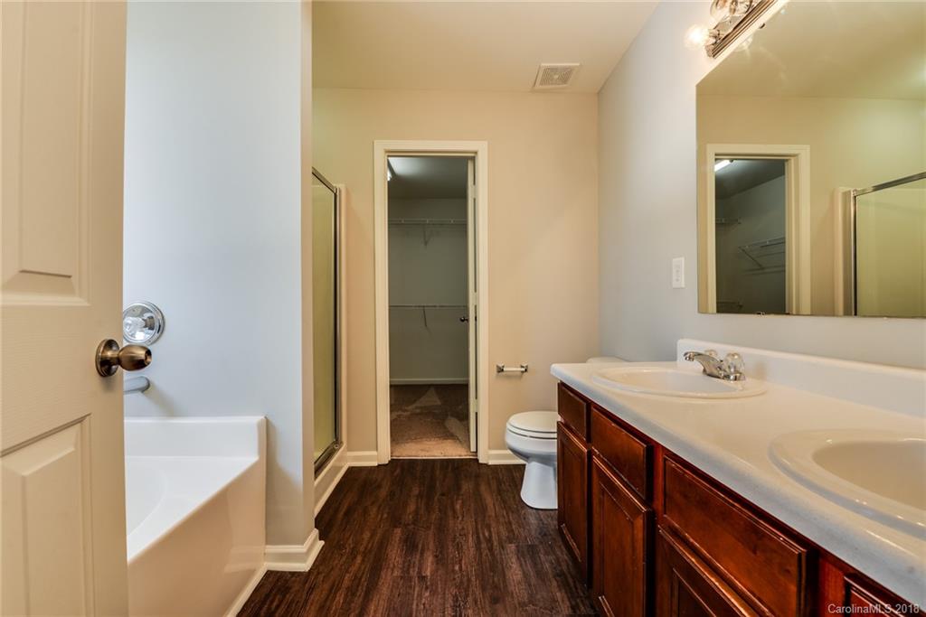 1019 Mearn Road Charlotte, NC 28216 - Photo 12 of 19