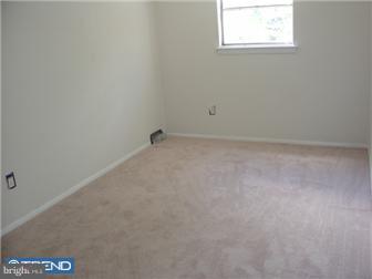 2842 Chase Road Philadelphia, PA 19152 - Photo 7 of 10 Bedroom