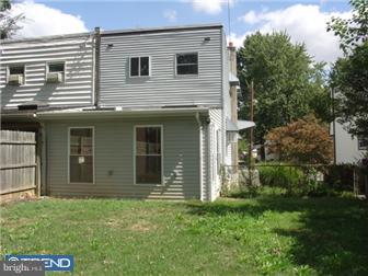 2842 Chase Road Philadelphia, PA 19152 - Photo 10 of 10 Exterior Back