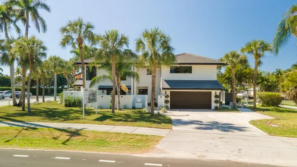 $3,029,000 | 1690 South Ocean Boulevard, Delray Beach, FL 33483