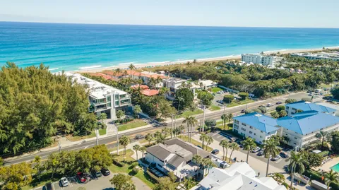$3,029,000 | 1690 South Ocean Boulevard, Delray Beach, FL 33483