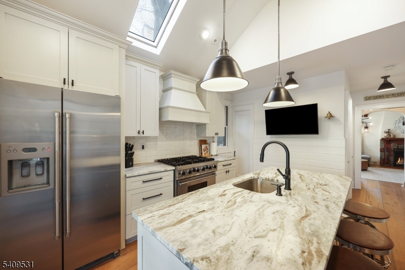 28 Hampton Road Cranford, NJ 07016 - Photo 18 of 39