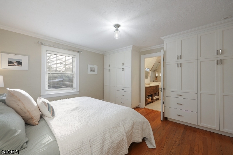 28 Hampton Road Cranford, NJ 07016 - Photo 20 of 39