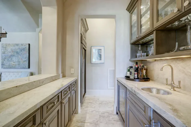 $39,500 | 5610 Lynbrook Drive, Houston, TX 77056