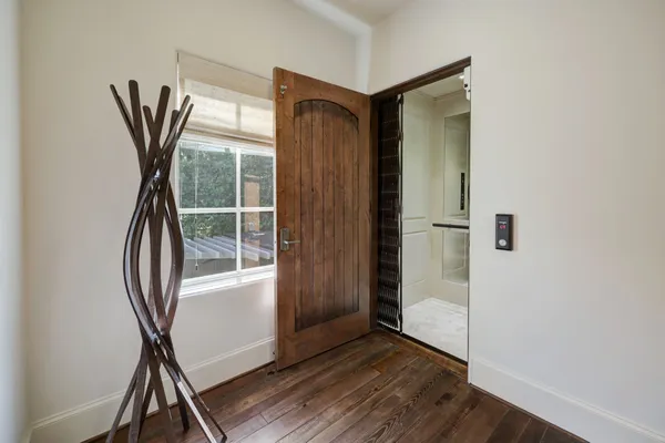 $34,000 | 5610 Lynbrook Drive, Houston, TX 77056