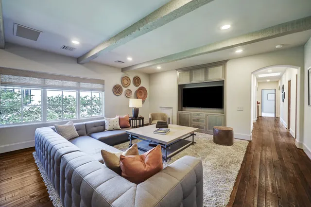 $39,500 | 5610 Lynbrook Drive, Houston, TX 77056