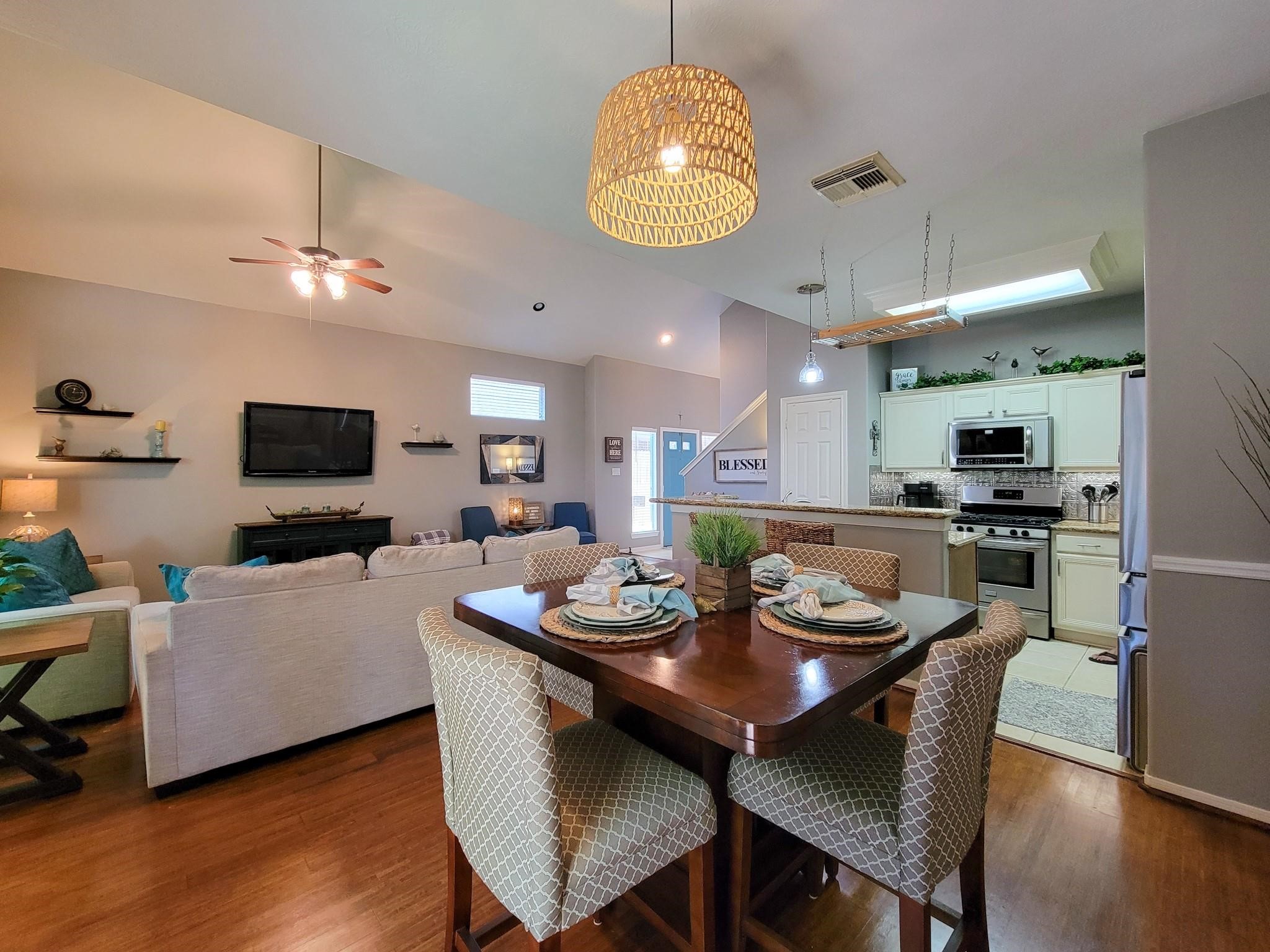 18706 Scented Candle Way Spring, TX 77388 - Photo 4 of 25