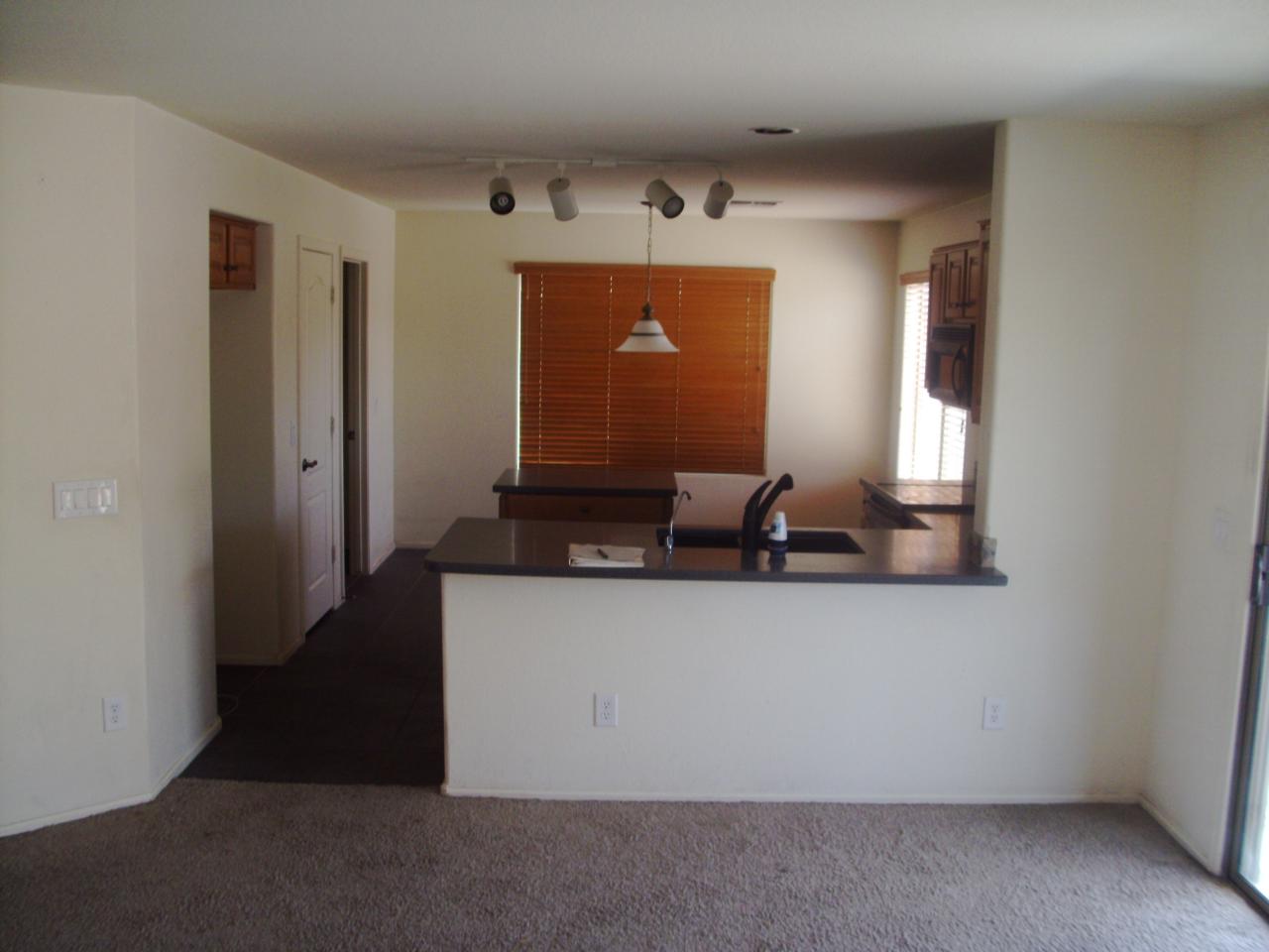 2431 West Via Dona Road Phoenix, AZ 85085 - Photo 3 of 5 Kitchen