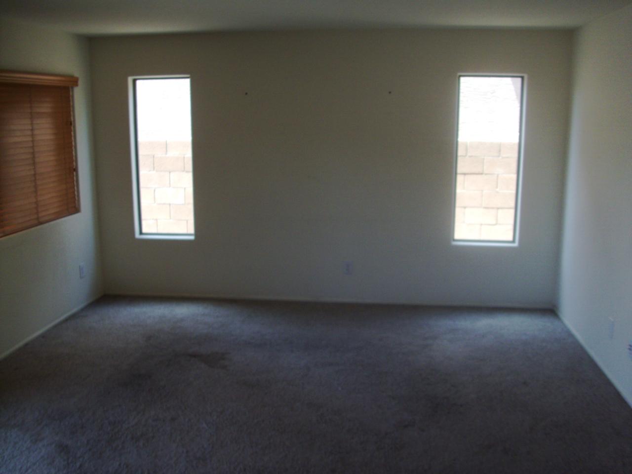 2431 West Via Dona Road Phoenix, AZ 85085 - Photo 5 of 5 Living room