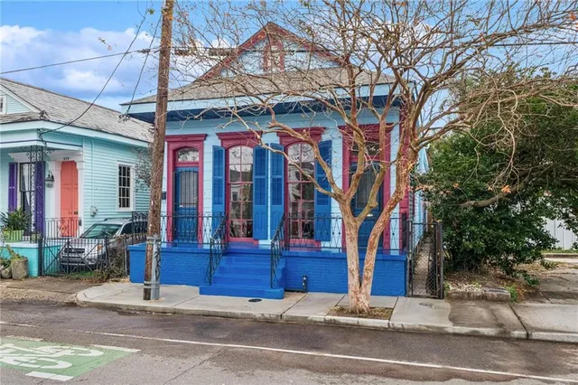 $495,000 | 915 Franklin Avenue, New Orleans, LA 70117