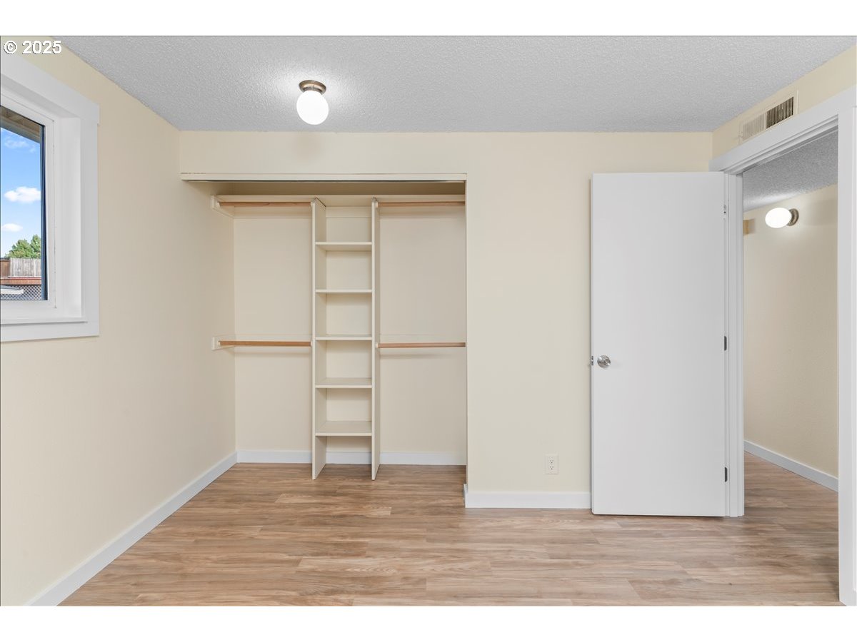 4655 Crown Court Northeast Salem, OR 97301 - Photo 16 of 33