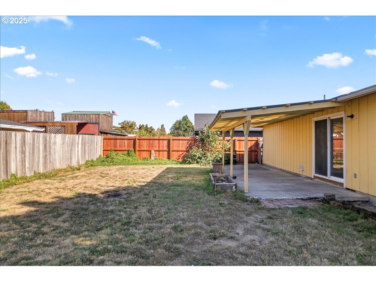 4655 Crown Court Northeast Salem, OR 97301 - Photo 21 of 33