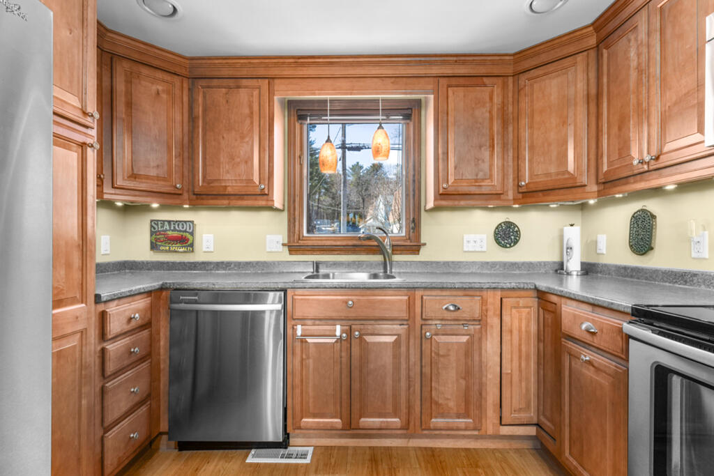 73 Wards Cove Road Standish, ME 04084 - Photo 32 of 66 DSC04704