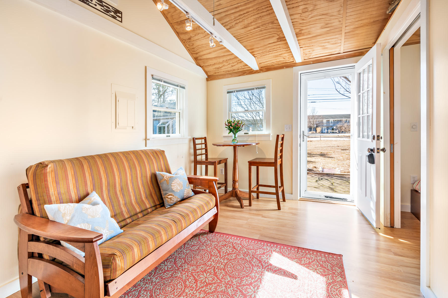 125 Shore Road, Unit 6 Truro, MA 02666 - Photo 4 of 19 125 Shore Road #6, Truro MA-9