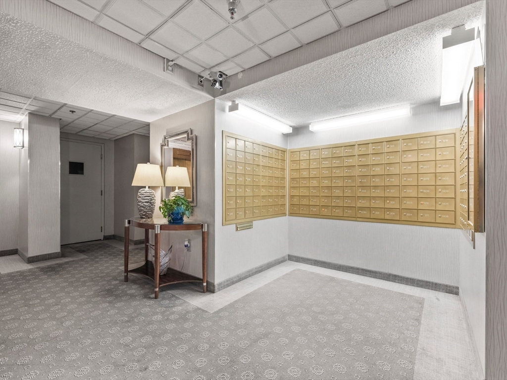 40 Village Road, Unit 709 Middleton, MA 01949 - Photo 3 of 42