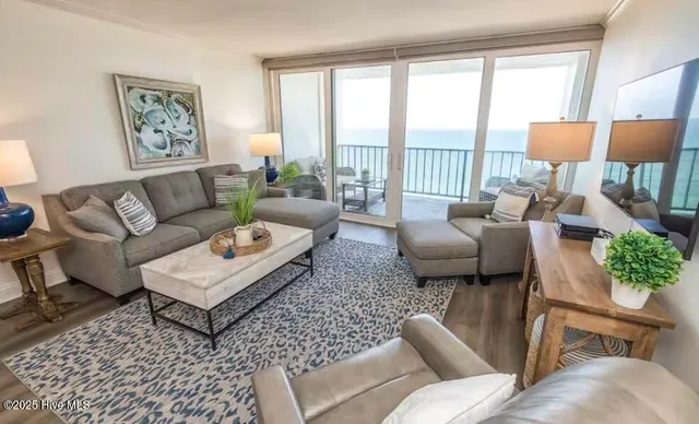 $1,174,900 | 1704 North Lumina Avenue, Unit 8D, Wrightsville Beach, NC 28480