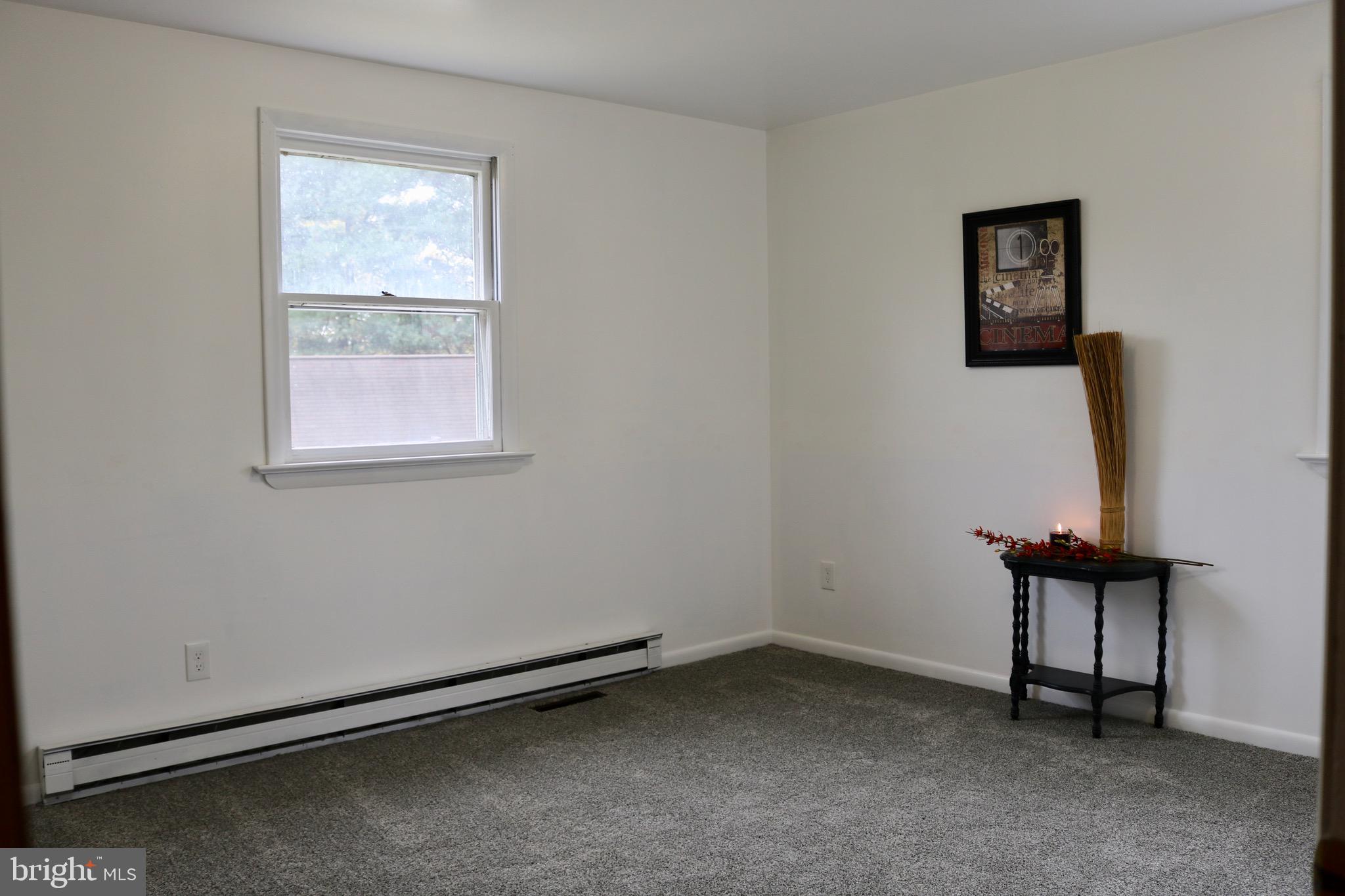 2923 Schoolhouse Road Middletown, PA 17057 - Photo 15 of 28 Additional 1st floor bedroom with large closet