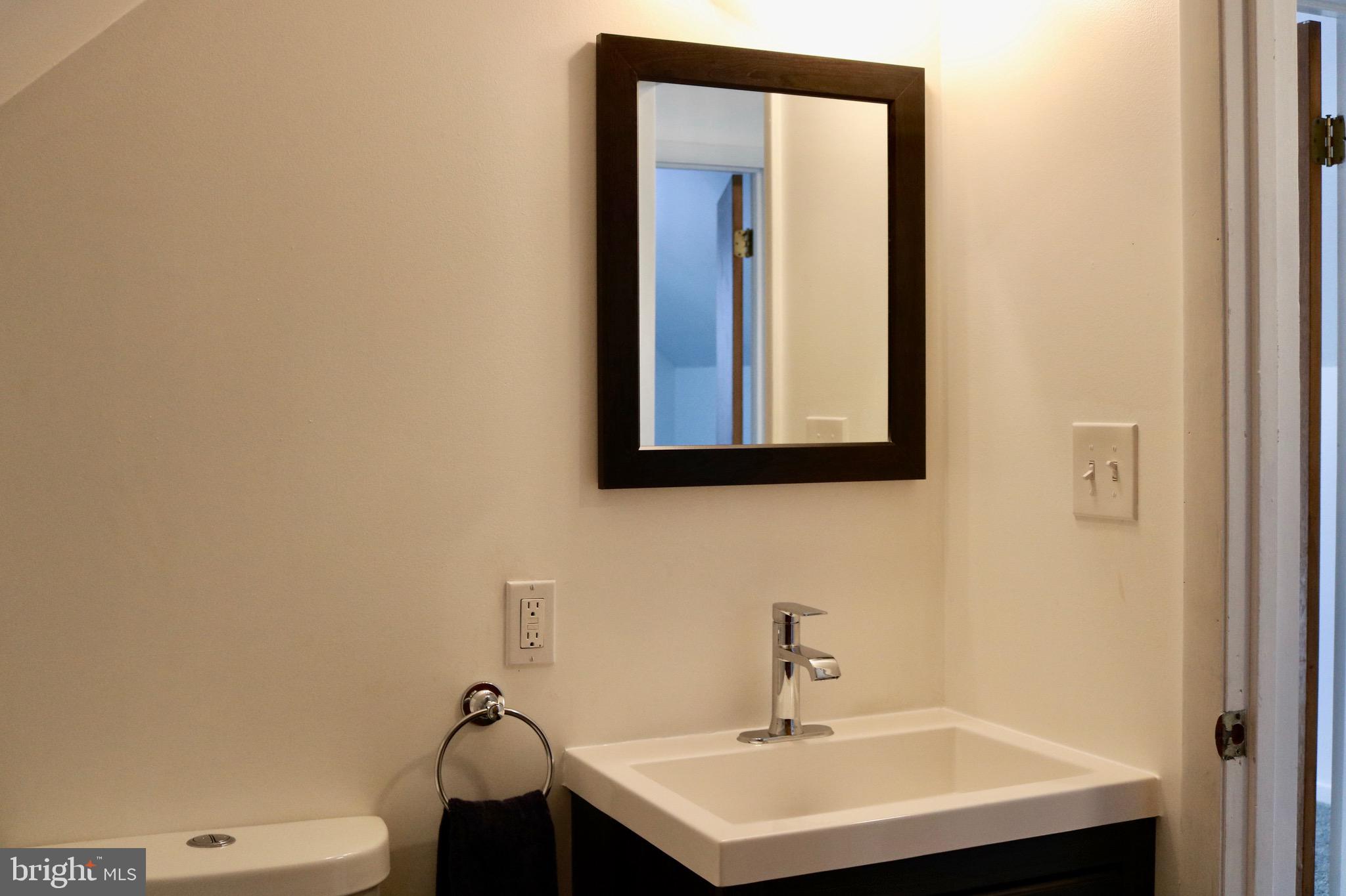 2923 Schoolhouse Road Middletown, PA 17057 - Photo 20 of 28 2nd full completely redone bath