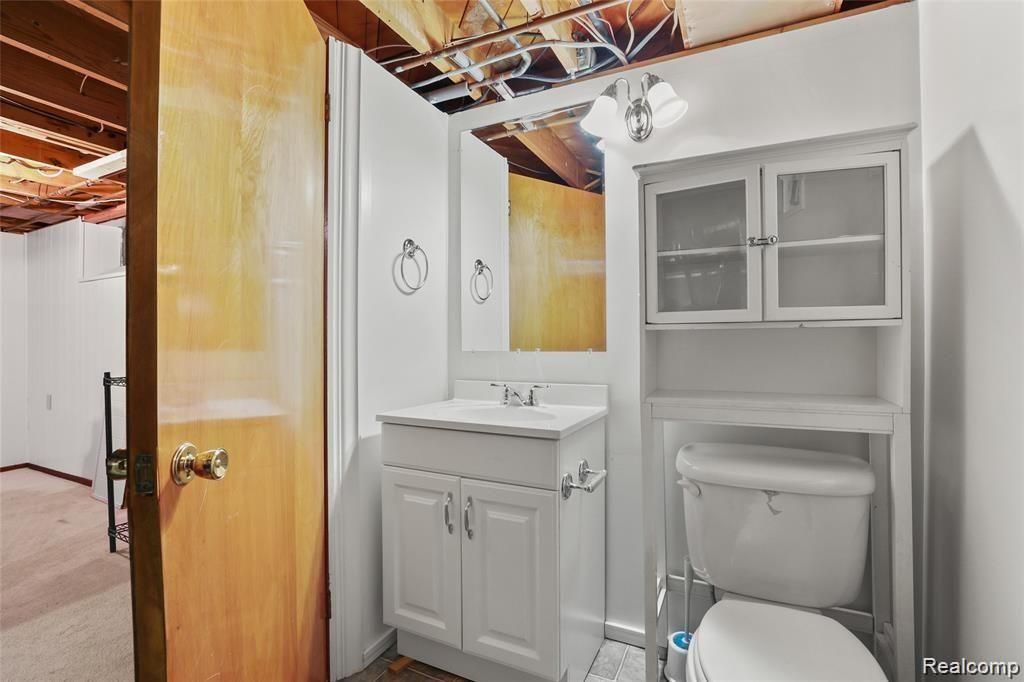 9961 Inkster Road Livonia, MI 48150 - Photo 24 of 32