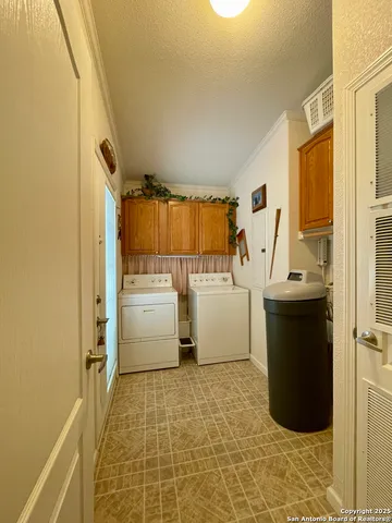 $897,000 | 1559 County Road 414, Uvalde, TX 78801