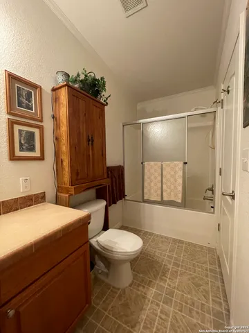 $897,000 | 1559 County Road 414, Uvalde, TX 78801