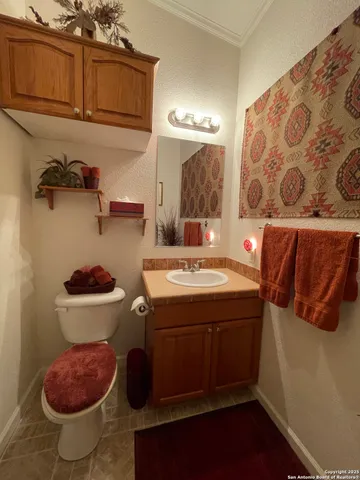 $897,000 | 1559 County Road 414, Uvalde, TX 78801