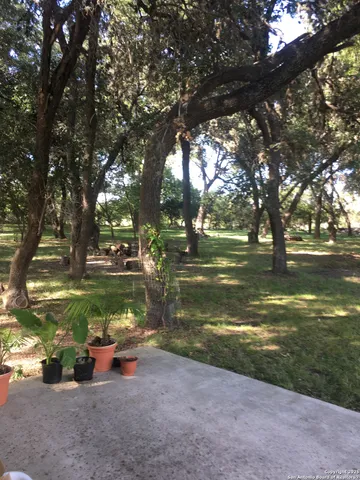 $897,000 | 1559 County Road 414, Uvalde, TX 78801