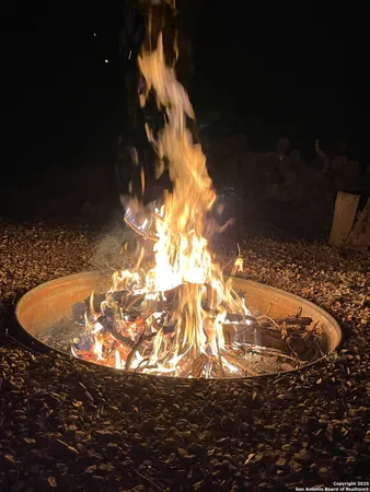 $789,000 | 1559 County Road 414, Uvalde, TX 78801