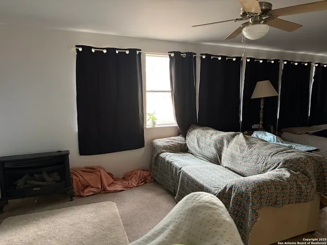 $897,000 | 1559 County Road 414, Uvalde, TX 78801