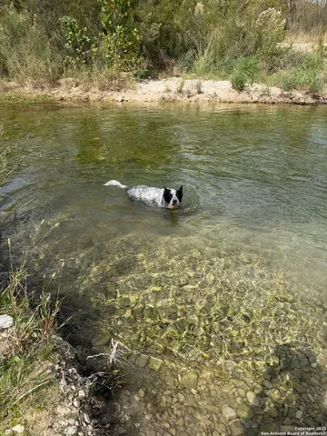 $897,000 | 1559 County Road 414, Uvalde, TX 78801