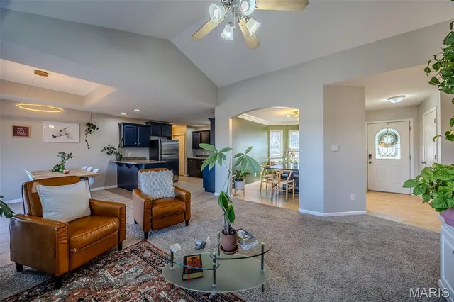 $275,000 | 115 Lakeview Court, St. Robert, MO 65584