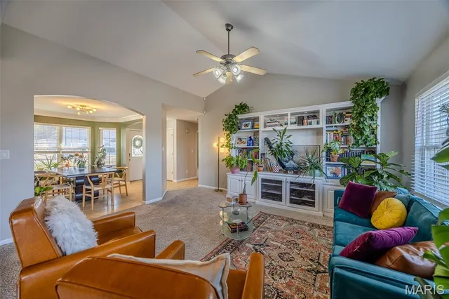 $275,000 | 115 Lakeview Court, St. Robert, MO 65584