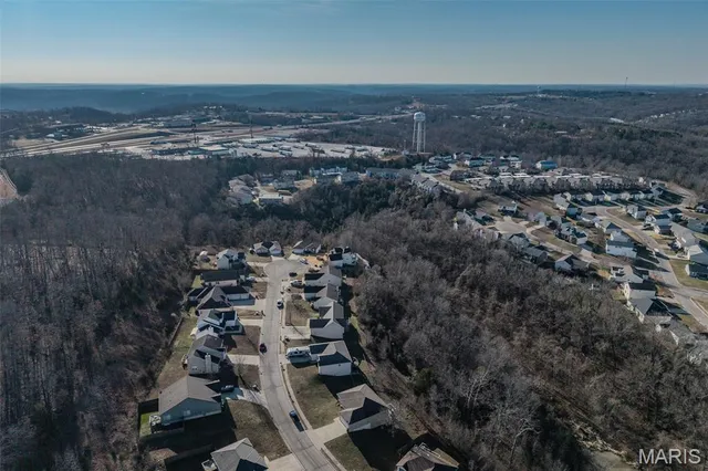 $275,000 | 115 Lakeview Court, St. Robert, MO 65584