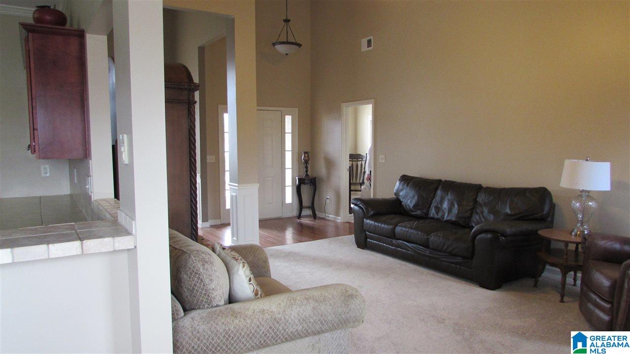 125 Londonderry Alabaster, AL 35114 - Photo 5 of 48